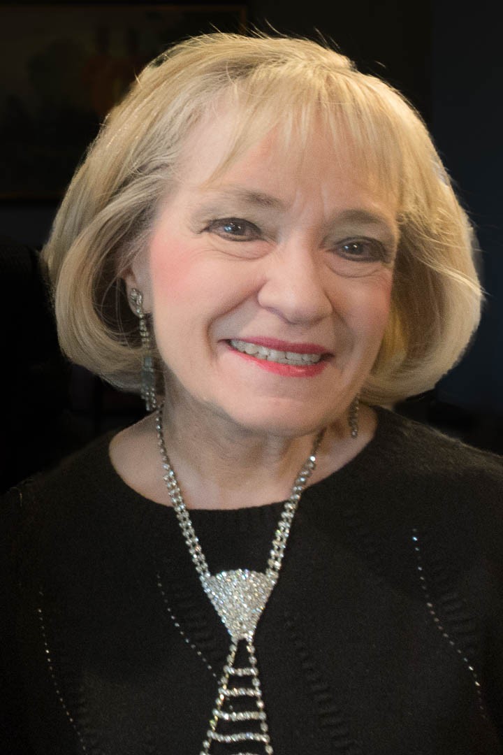 Maureen Collins